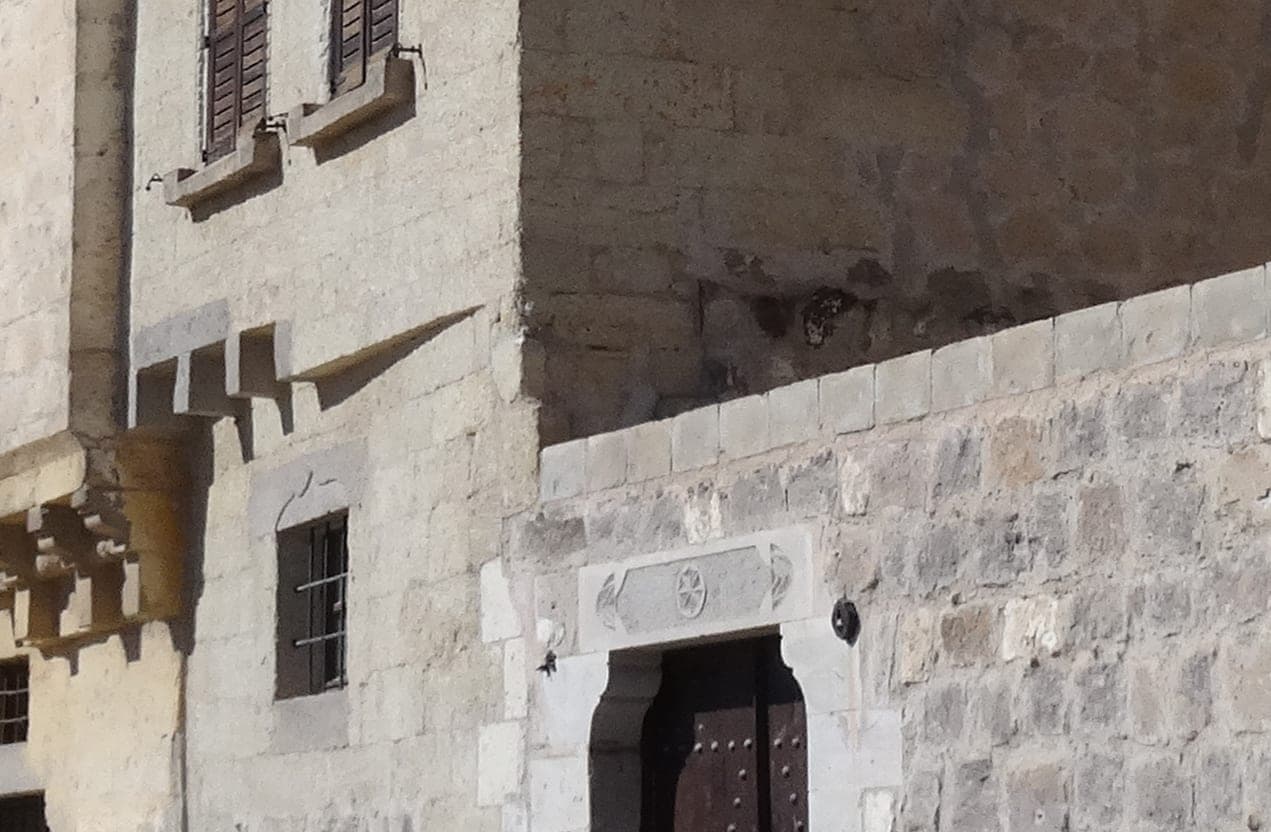 Eltemur House