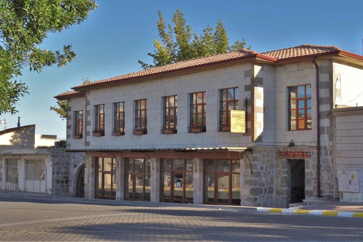 Uçhisar Women's Place